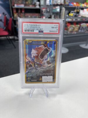 Gyarados-EX - BREAKpoint - 123/122 - PSA 8